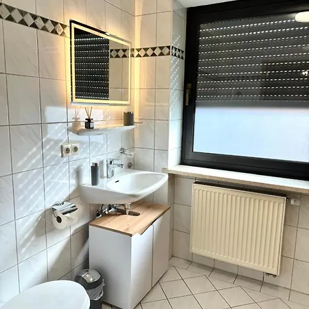 아파트 Ferienappartment In Zentraler Lage *